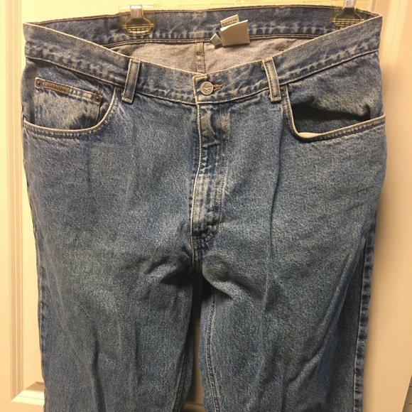 Calvin Klein men’s relaxed fit jeans - Picture 1 of 8